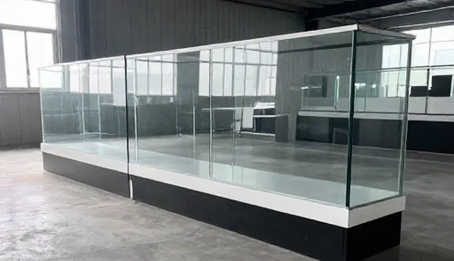玻璃展示柜选型关注点：为本地适用情况与限制